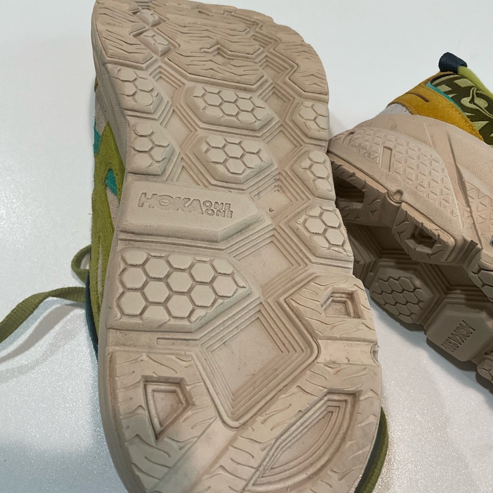 🌹🌹Hoka One One Clifton 9 Suede Multicolor Lightweight Sneakers, Size 10.5 - Picture 7 of 11